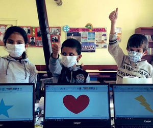 200 Sey Foundation Scholars Start School